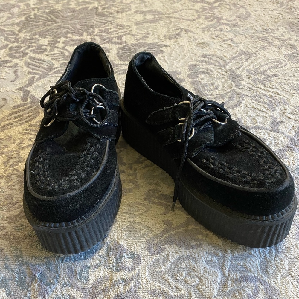 T.u.k. Black creepers